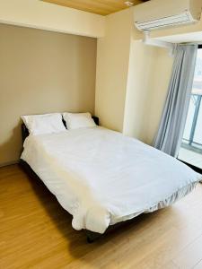 R SQUARE Nipponbashi Room No 503