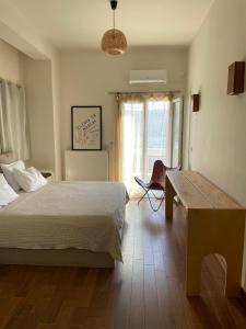 Sea View Serenity 3BR Home near Beach & Town