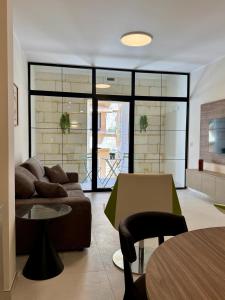 Spacious 3BR& 3Bathroom Apartment Near The Beach