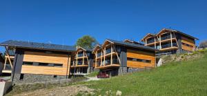 Apartmanica Chalet 1A, finnish sauna, jacuzzi, garage, Donovaly