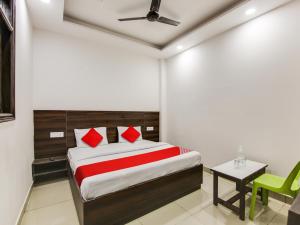 Hotel O Apple Guest House