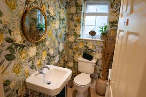 Ivy House