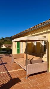 Villa in Nature with Yoga Room, Peace and Tranquility