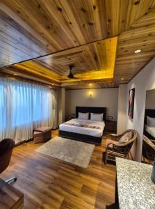 Echo Hotel and Spa, Mall Road by Tej Hotels and Resorts