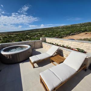 Sunrise & Sunset villa Šimuni by Pag tours