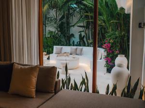 Villa Olivara Seminyak BALI Luxury Mediterranean 3BR Pool Villa