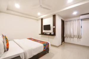 FabHotel Blue Dawn Gachibowli