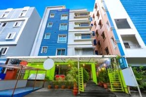 FabHotel Blue Dawn Gachibowli
