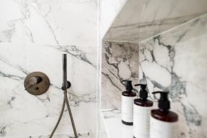 Excellent 01 apartment in the center of Athens