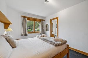Chalet Infinity by Mrs Miggins