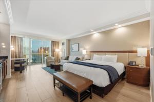 MGM SIGNATURE - Strip View Suite- FREE valet parking