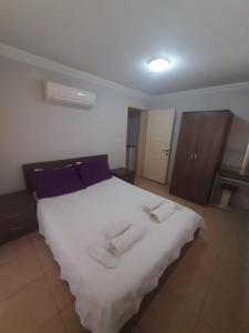 Karya Apartments
