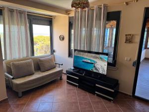 Golem Seaview Apartment