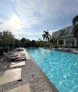 Centro Luxe staycation Bolton Downtown davao