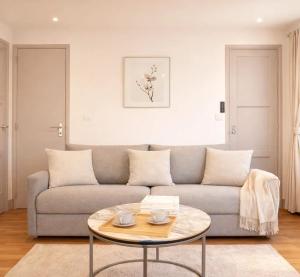 Porte de Versailles - Executive studio with lift