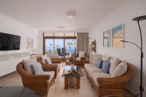 Sunsuites Carolina