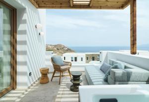 LYO II Boutique Suites