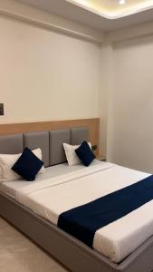 Kailas Residency
