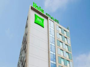 ibis styles Lima San Isidro