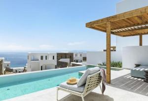 LYO II Boutique Suites