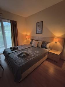 Cozy apartment near the beach Pool Parking