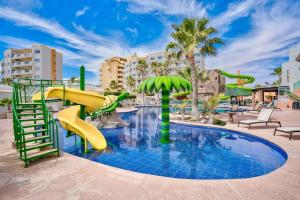 Las Palmas Delphin 702