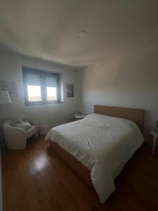 Milan Skyline Apartment - A 22nd-Floor