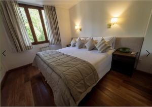 Hosteria Las Lengas by Visionnaire