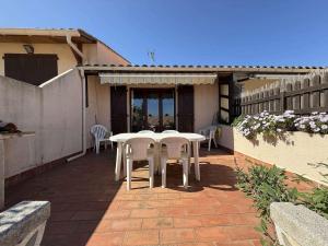 AIG 160 – Villa T2 mezzanine – Résidence Les Villas du Port – Gruissan – 46 personnes