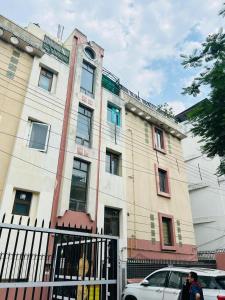 Dr Balis Bliss Homestay Sarvodya Enclave