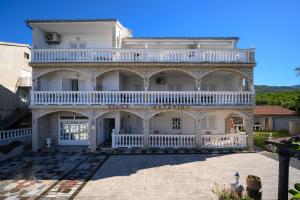Katarina Guesthouse