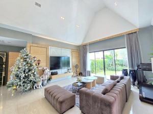 Dewvilla Luxury Villa, Private Pool, Near Jomtien Beach, 3BR