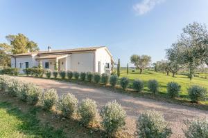 Wonderful brand new Villa with swimming pool in Capalbio Maremma Tuscany