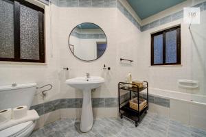 4 Bedroom Apartment in Gzira with AC Balconies and WiFi