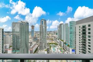 39th Floor 2BR - Bay View Downtown Miami - Sleeps 6