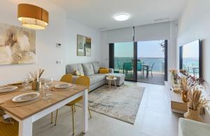 SUNSET CLIFFS cozy apartment
