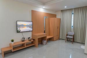 Hotel Rangoli - 10 min from Palsana chowk