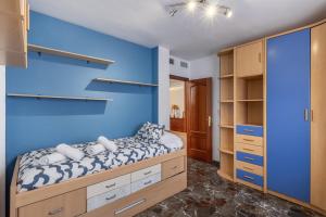 Spacious townhouse with private pool