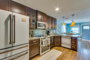 Downtown Gem: Walk to Restaurants & Palafox St!
