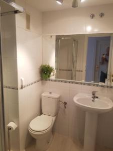 Costa del Sol, coastal town apartment, San Luis de Sabinillas