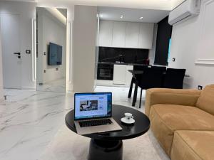 Mia apartments 203