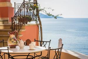 Roi Boutique Suites