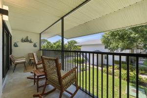 D-225 - End Unit - Serene Views -Updated