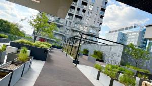 Sokolska Towers l Premium City Stay l Parking