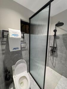 Modern Masaki Loft 1BR Walk to Beach