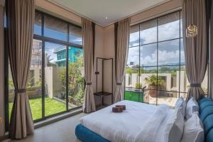 4BHK with pool Deshco Villa Myst Dawn, Lonavala