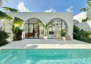 Dolce x The Young Villas