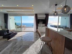 Panoramic Villa with a Pool
