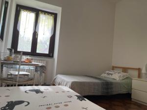 Il Cortile Como Single & Double Room in apartment NO HOTEL