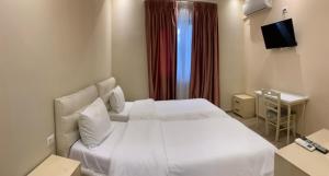 SR99 Hotel